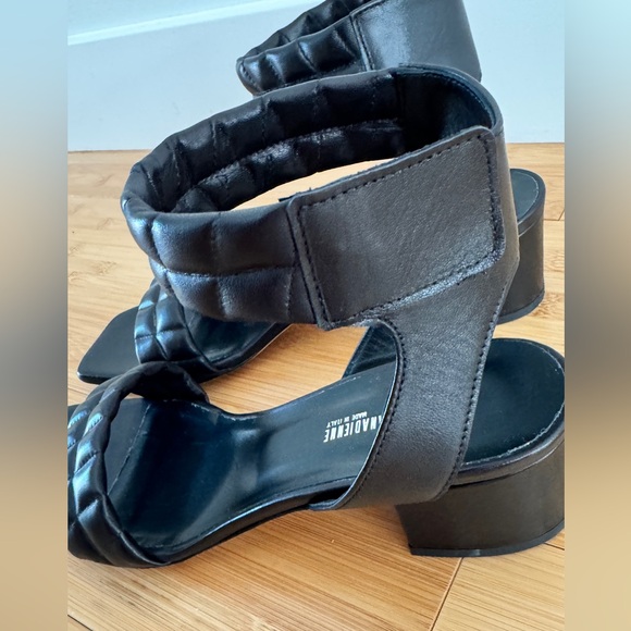 New ROVER SANDAL (BLACK) - LA CANADIENNE Leather - Picture 8 of 11